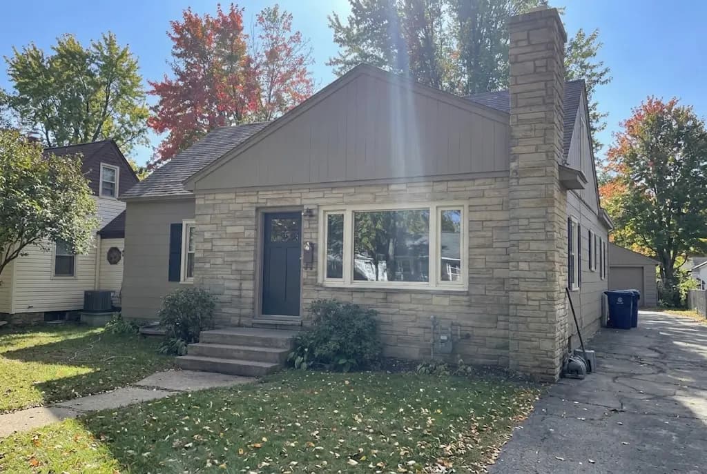 Weston home exterior repaint - Weston, WI